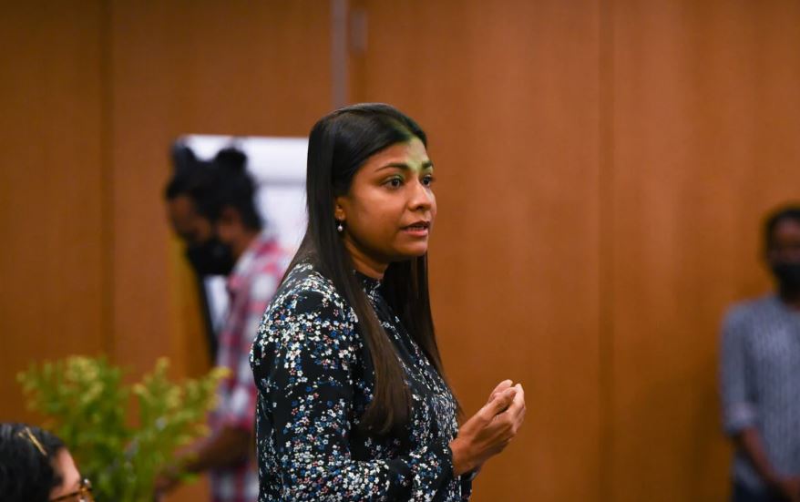 ވައުދުތައް ފުއްދޭނީ ހަމައެކަނި ރައީސް ސާލިހަށް: ރޮޒައިނާ