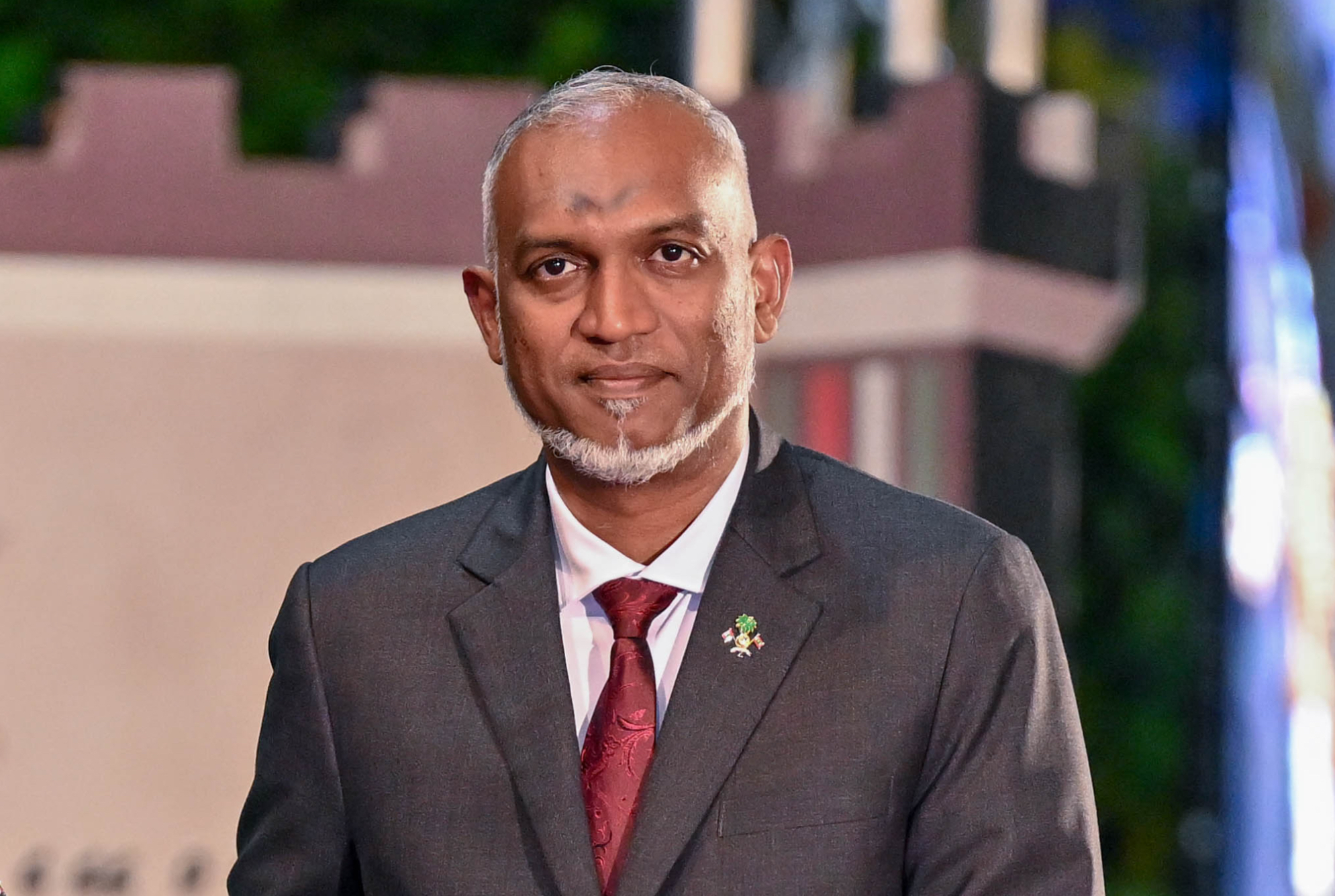 ދުނިޔޭގެ ކުރިއެރުމުގެ ފަހަތުގައިވާ ހަގީގީ ބަޠަލުންނަކީ މަންމައިން: ރައީސް މުޢިއްޒު