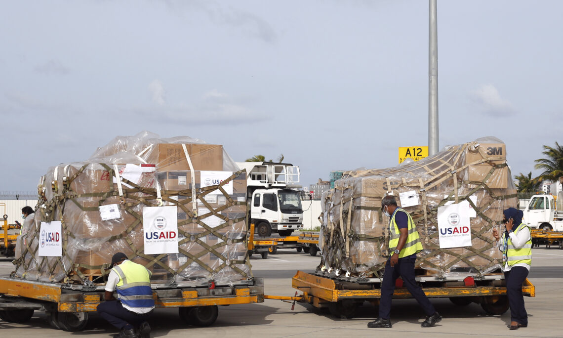 ކޮވިޑް ޓެސްޓުކުރާ އެއްލައްކަ ކިޓު އެމެރިކާއިން ރާއްޖެއަށް ހަދިޔާކޮށްފި