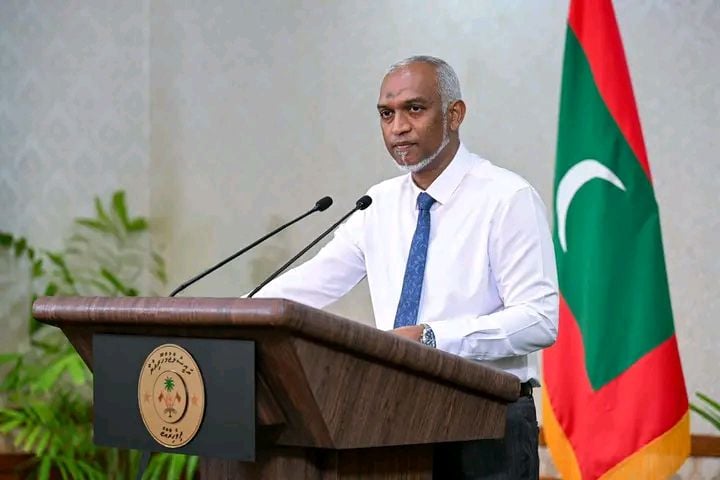 ޖޫރިމަނާ މާފުކޮށް، އެއްލައްކަ ރުފިޔާ ބެހުން: މިއީ މެނިފެސްޓޯގެ ބައެއްބާ ނުވަތަ ވޯޓު ގަތުމުގެ އުކުޅެއްބާ؟