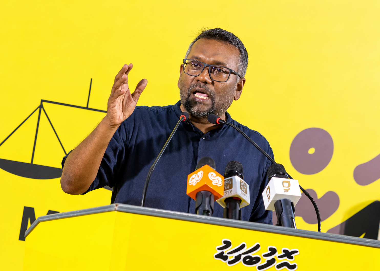 ފަތުރުވެރިކަމުގެ ސިޔާސަތުތަކަށް ގެންނަ ކުއްލި ބަދަލުތަކުން އިގުތިސޯދު ހަލާކުވެދާނެ: ފައްޔާޒު