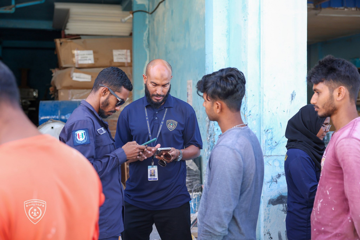 ރާއްޖޭގައި މަސައްކަތްކުރާ ބިދޭސީންގެ މުސާރަ ބޭންކް އެކައުންޓަށް ޖަމާކުރުން ލާޒިމްކޮށްފި