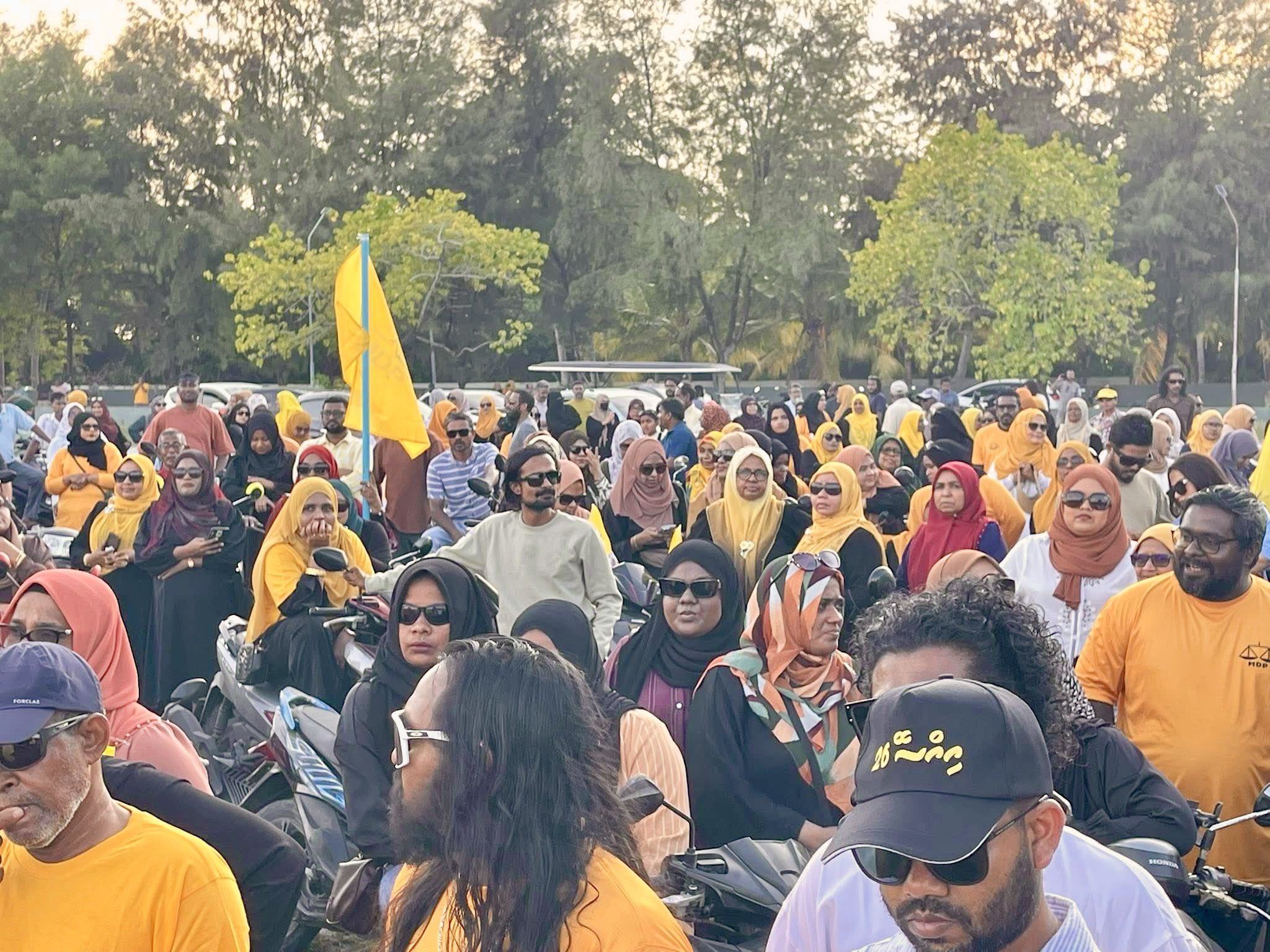 އެމްޑީޕީން ހުރިހާ ގޮނޑިއެއް ނެގި ފުވައްމުލަކު ސިޓީގައި އުފާފާޅުކުރަނީ