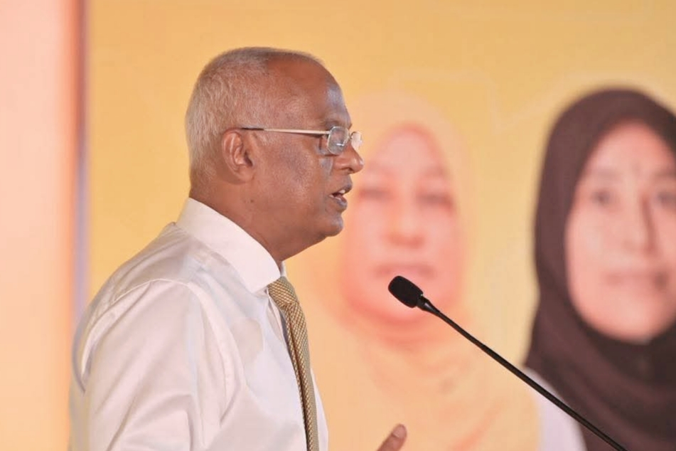 ރައީސް މުޢިއްޒުގެ ވަޢުދުތަކާއި ރައްޔިތުންނަށް ދެއްކި އުއްމީދީ މަންޒަރުތައް ބިލާހަކަށްވެއްޖެ: ރައީސް ޞާލިހް