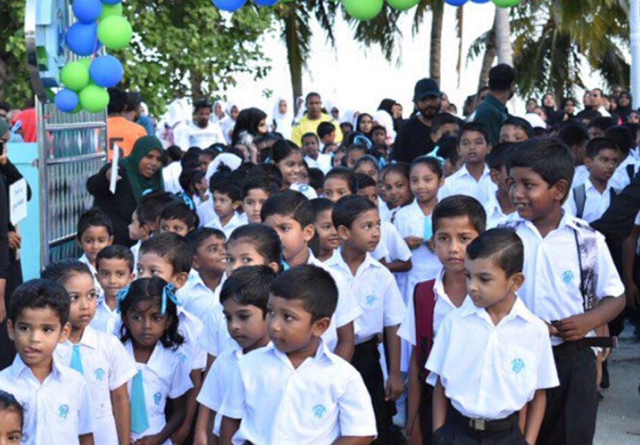 ދިރާސީ އަހަރު ފަށާނީ ޓީޗަރުން ހަމަކޮށްގެން: މިނިސްޓްރީ