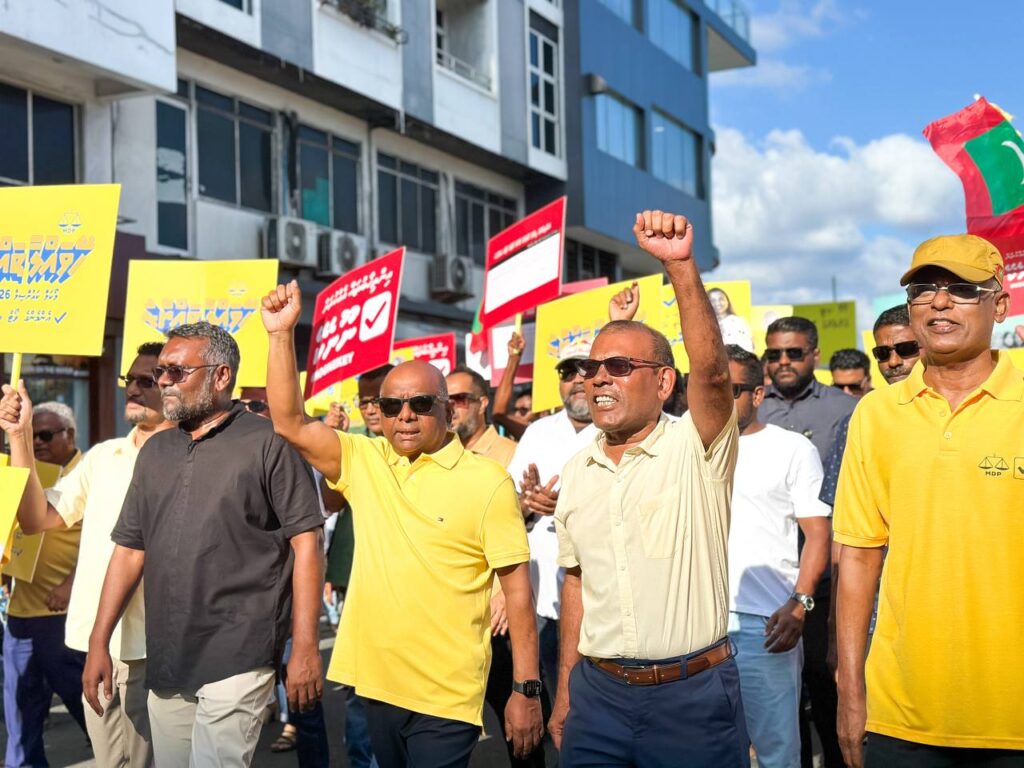 ރައީސް ނަޝީދުގެ ކެމްޕޭން ނިންމާލުމަށް ބޮޑު ހިންގާލުމެއް ބާއްވަނީ
