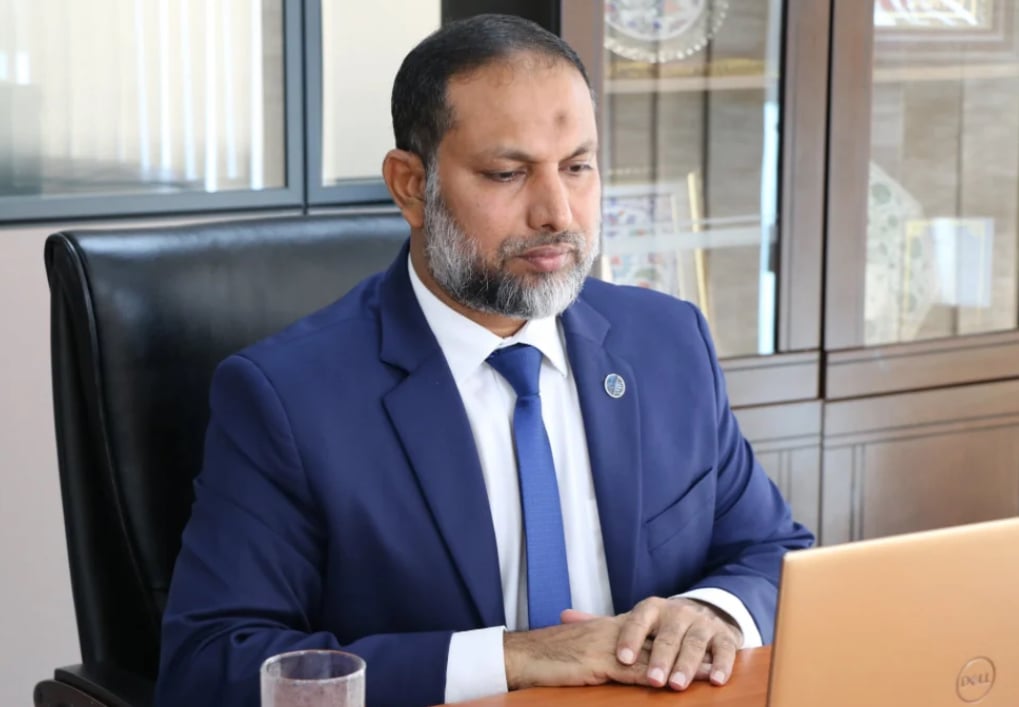 ރައީސް މުއިއްޒުގެ "ޖައްބާރުކަމުގެ" ކުރިމަތީގައި ސާބިތުކަން ދައްކަންޖެހޭ ވަގުތު މިއޮތީ ޖެހިފައި: އިމްރާން