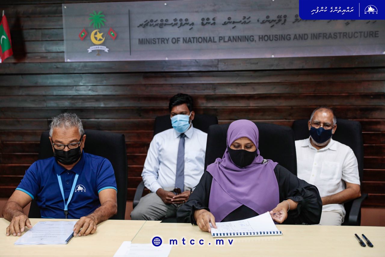 ކުމުންދޫ ބަނދަރުގެ މަސައްކަތް އެމްޓީސީސީއާއި ހަވާލުކޮށްފި