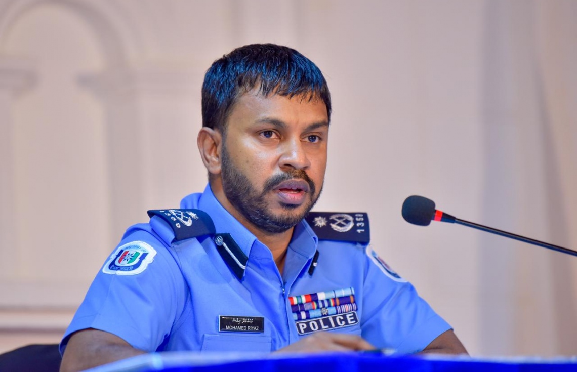 އޭސީޕީ ރިޔާޒަށް ހާޓްއެޓޭކެއް ޖެހި ފަރުވާ ދެނީ