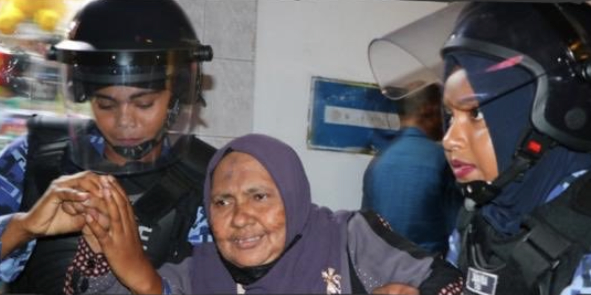 މުޒާހަރާ ތެރެއިން ދުވަސްވީ އަންހެނަކު ހައްޔަރުކުރި ހަރުކަށި ގޮތުން ފާޑުކިޔުން އަމާޒުވެއްޖެ