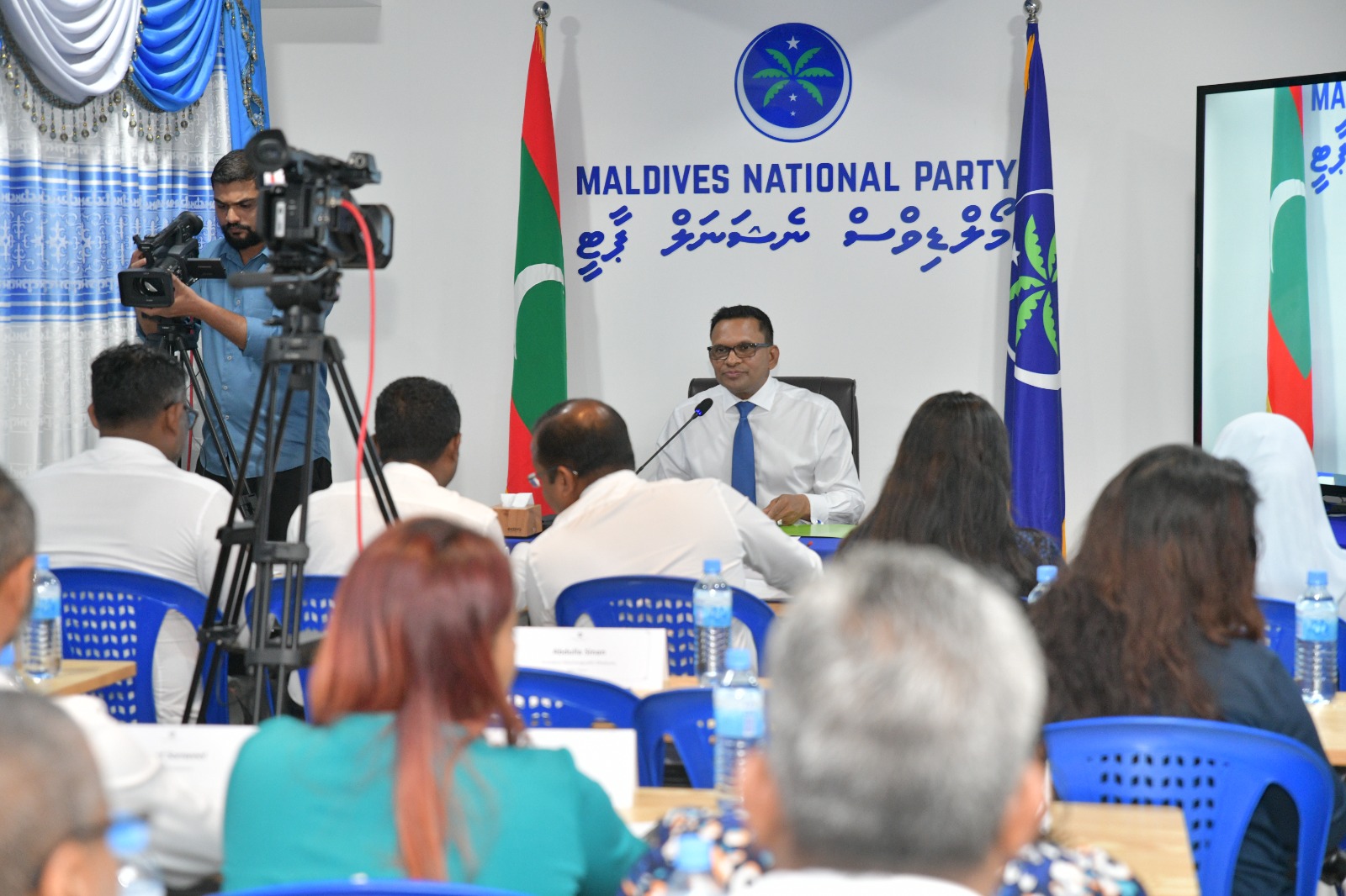 އެމްއެންޕީގެ ބައެއް މަޤާމްތަކަށް ކުރިމަތިލުމަށް ހުޅުވާލައިފި