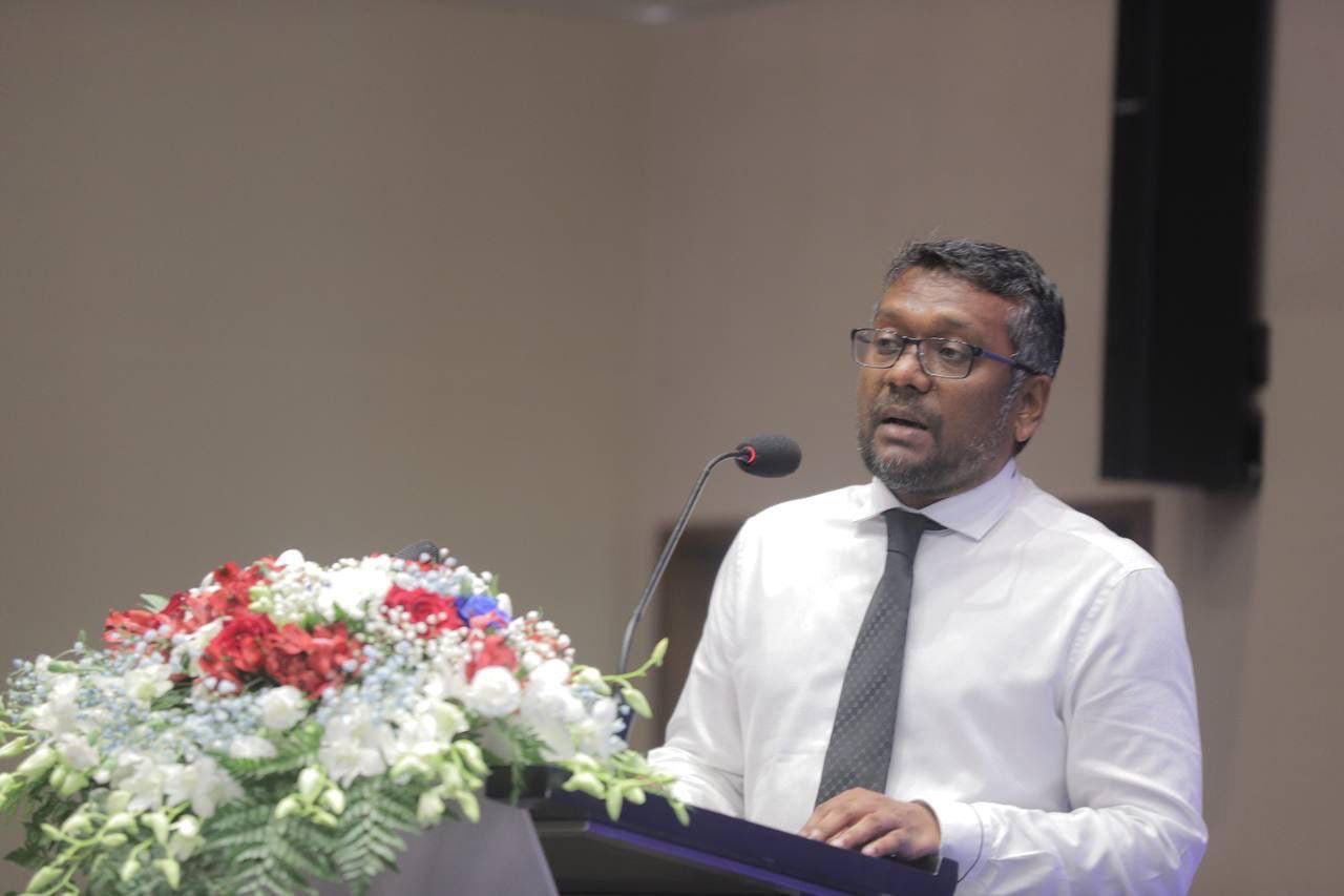 އިންޓަނެޓް އެކްސްޕޯޓްކުރާ ޤައުމަކަށް ރާއްޖެ ހެދިދާނެ: ފައްޔާޒު