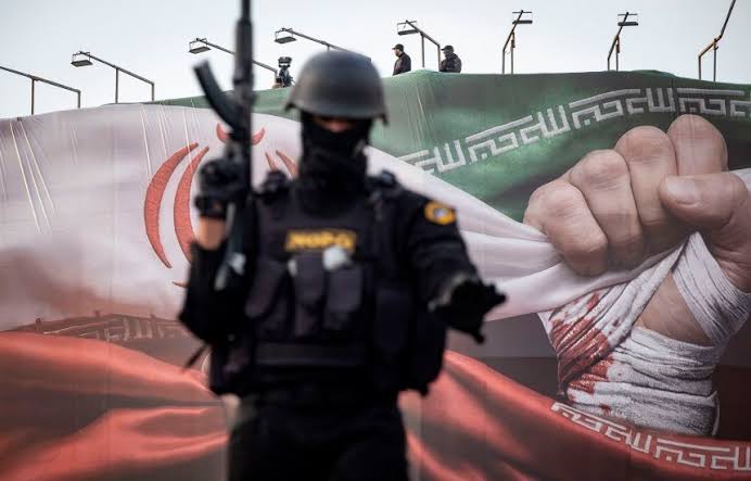 ލުބުނާނުގެ ސުލްހައާ އެކު ހޮރްމޫޒް ކަނޑުއޮޅި ހުޅުވާލައިފި