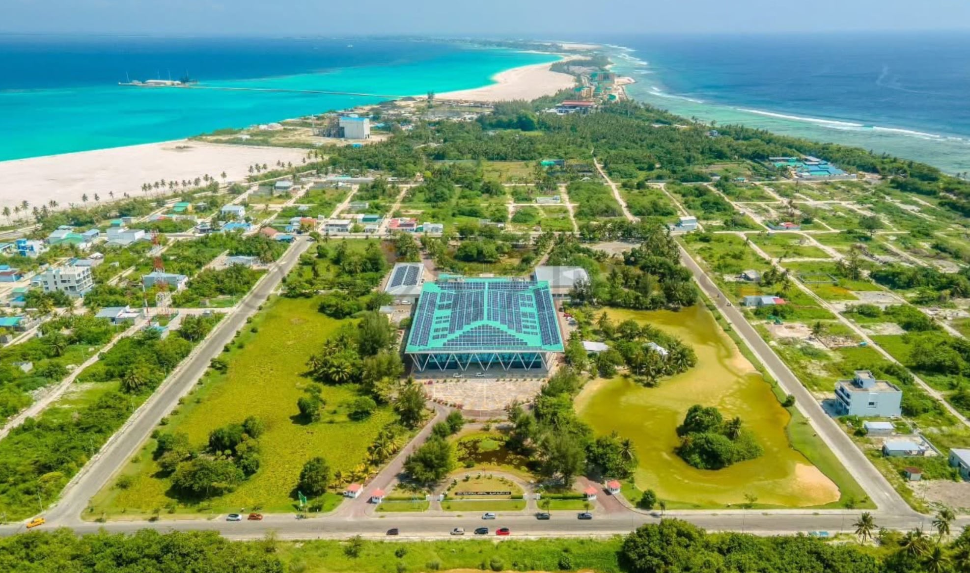 އައްޑޫ ކެޑޭޓް ކޭމްޕްގައި ކާނާ ވިހަވި ދަރިވަރުންގެ ތެރެއިން މިހާރު ފަރުވާދެނީ ދެ ކުދިންނަށް