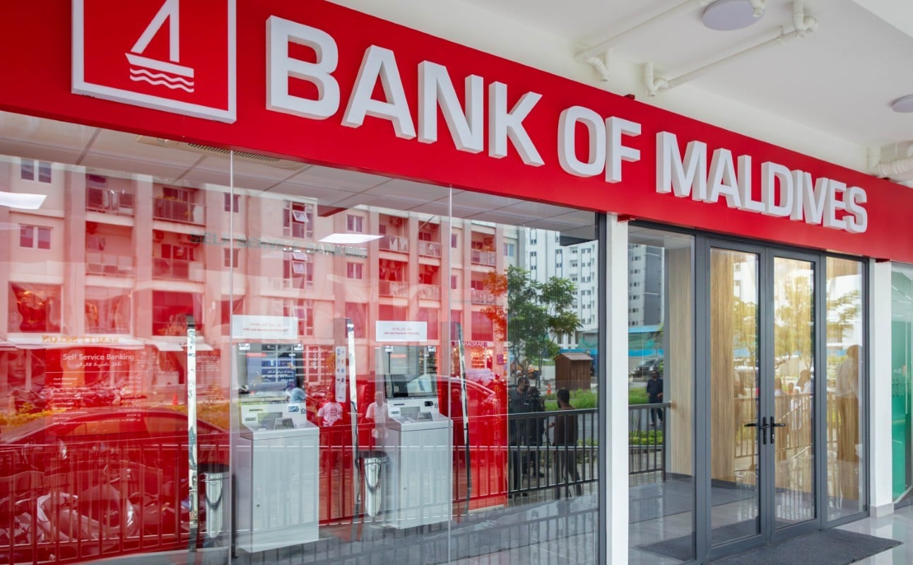 ބީއެމްއެލްގެ 24 އަހަރުގެ ރެކޯޑު އެއް އަހަރުން މުގުރާލައިފި: އޭޓީއެމްގެ އަދަދު ދެގުނަ އިތުރުވެއްޖެ