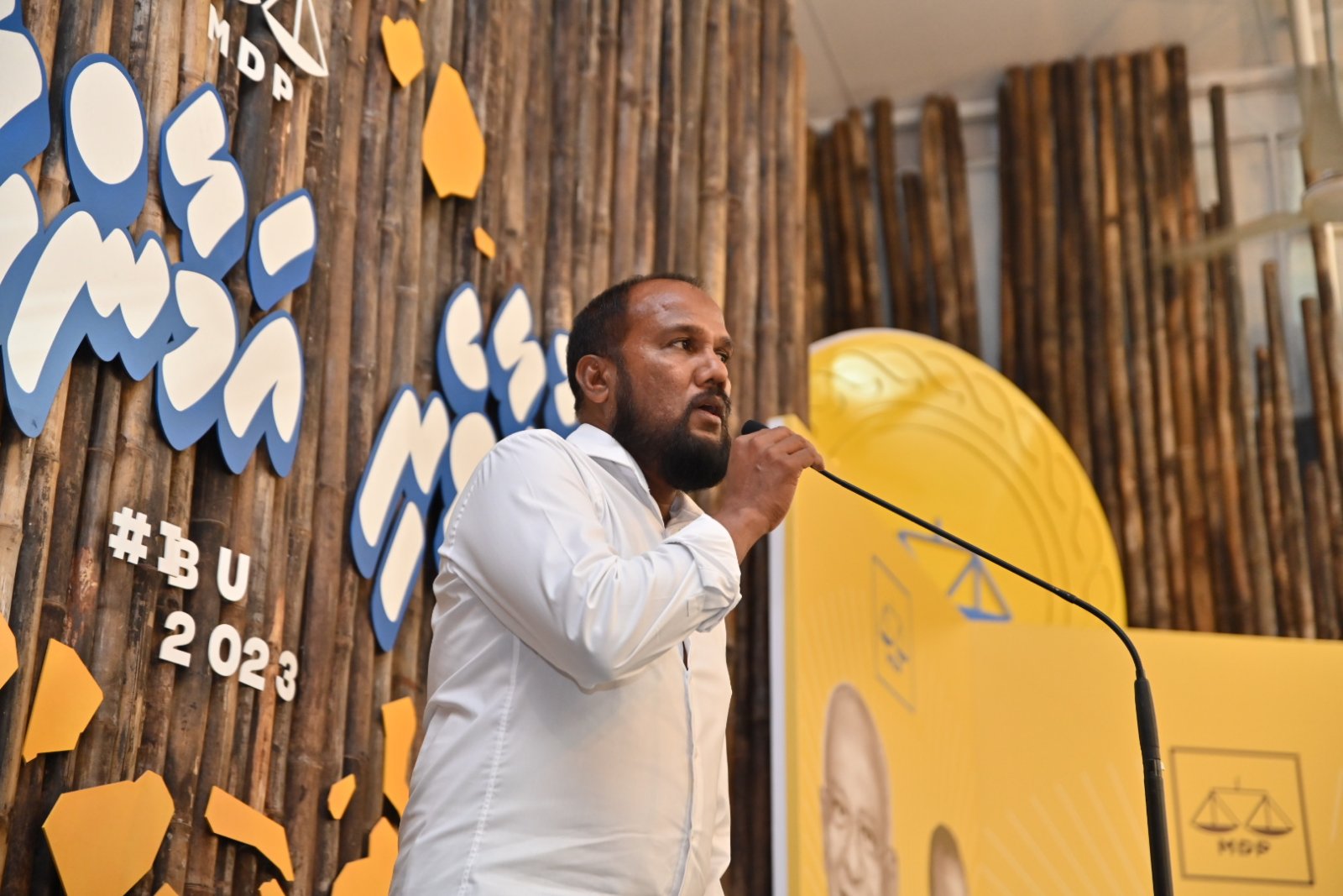 އެމްޑީއޭ އިން މަޑުޖެހިލީ ރާޒުވާ ކުޅިބައި އަތުރާލަން ރައީސަށް ވަގުތުކޮޅެއް ދޭން: މައުރޫފް