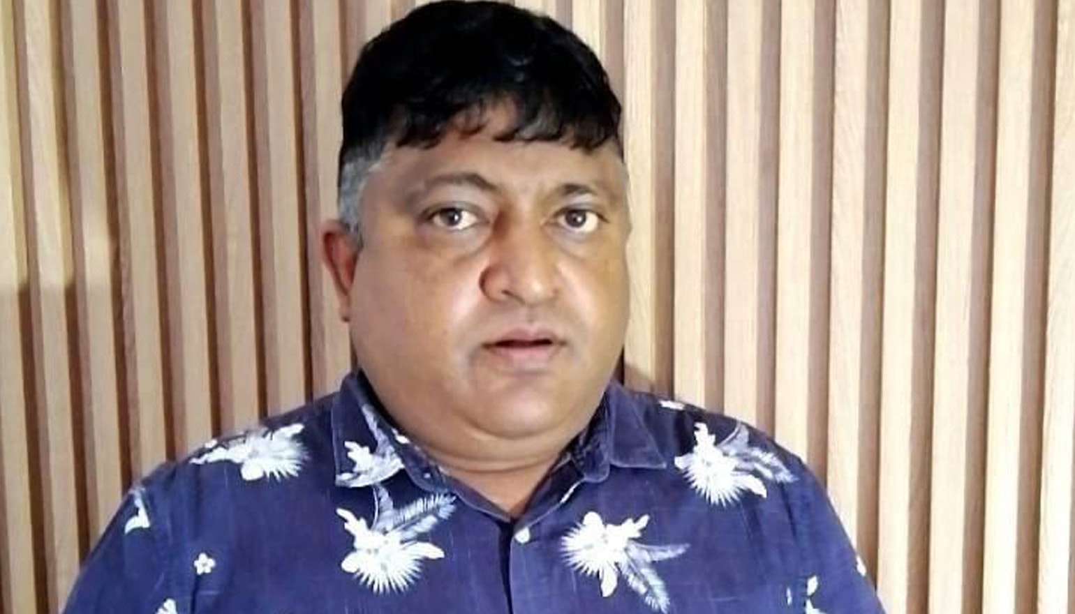 ކަސްޓަމަރުންގެ މުދާ ފޯރުކޮށްދޭނެ ކަމުގެ ޔަގީންކަން ދެން، މަސައްކަތް ނުހުއްޓޭނެ: ޖަމްބޯ