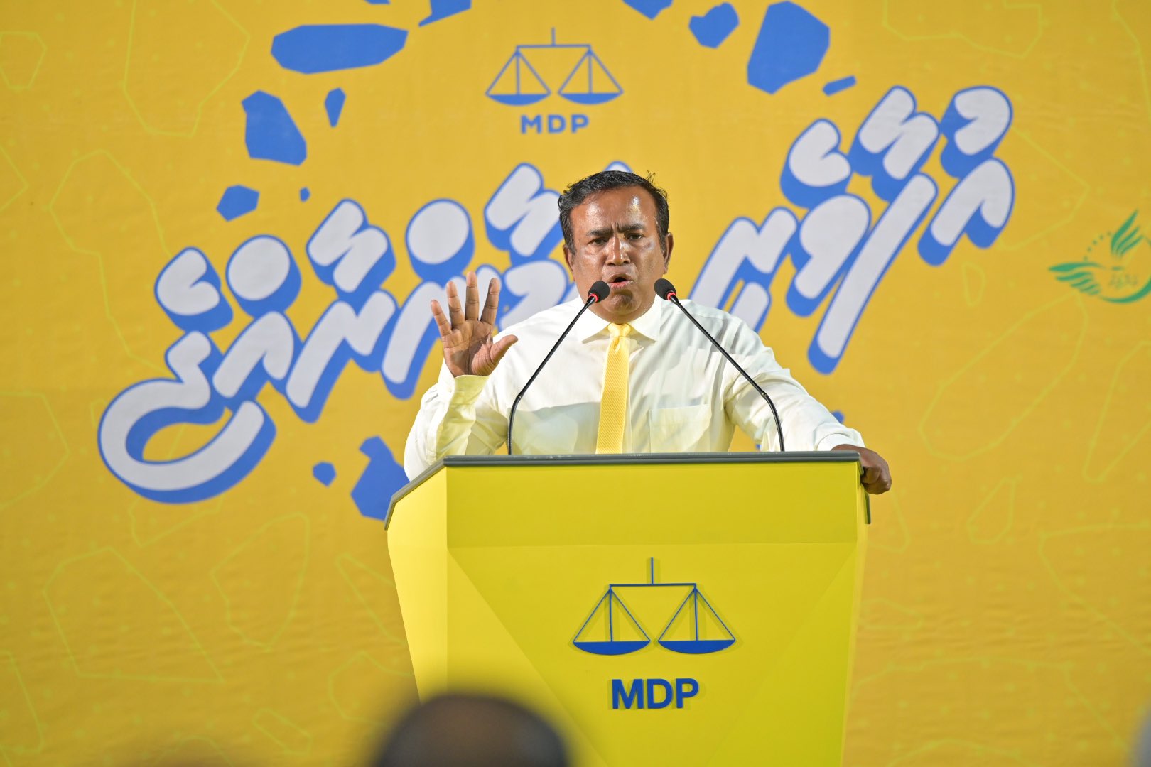 ރައީސްގެ ދެވަނަ ދައުރެެއްގައި ހަނިމާދޫ ރައްޔިތުން ފުދުންތެރި ބަޔަކަށް ހަދާނެ: ޣަފޫރު