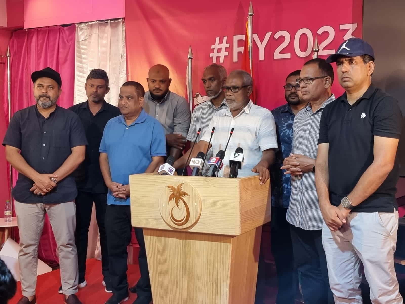 އިދިކޮޅުގެ ކެންޑިޑޭޓަކީ ޔާމީން، ފަހަތަކަށް ނުޖެހޭނަން: ޕީޕީއެމް