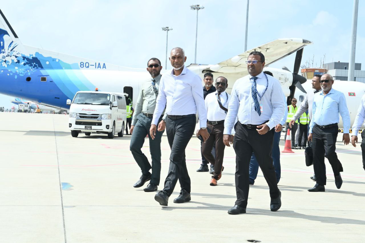 ދެކުނުގެ 4 އަތޮޅުގެ ބައެއް ރަށްރަށަށް ކުރައްވާ ދަތުރުފުޅެއްގައި ރައީސް ފުރާވަޑައިގެންފި