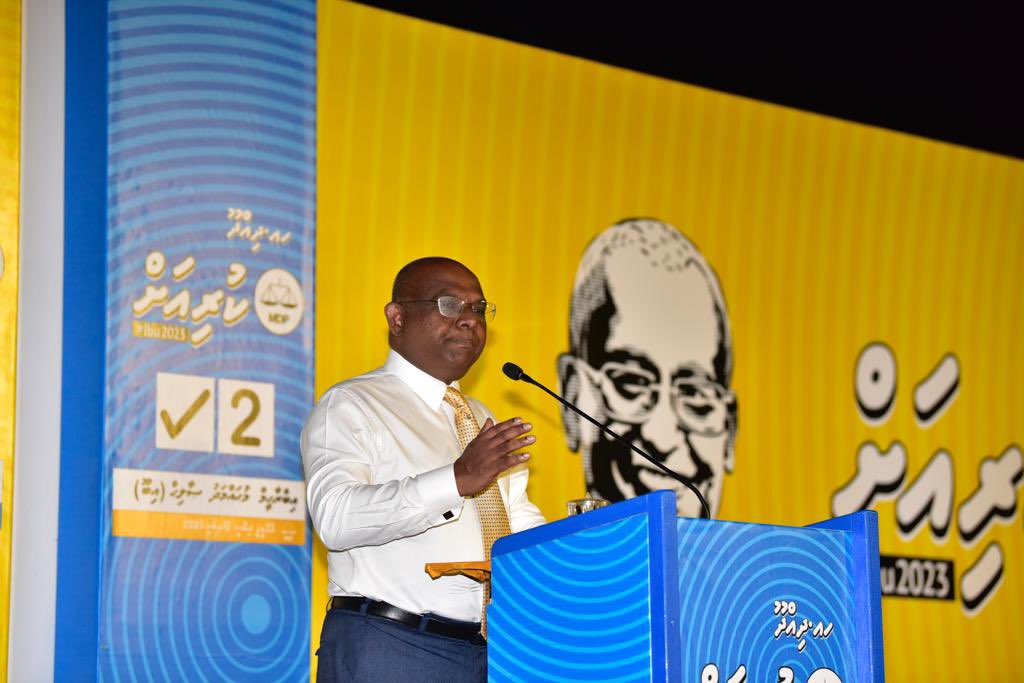 މާދަމާ ރެއަކީ މުޅި ތިލަދުންމަތި ކެކިގެންއަރާ ދިއްލިގެންދާނެ ރޭ: ޝާހިދު