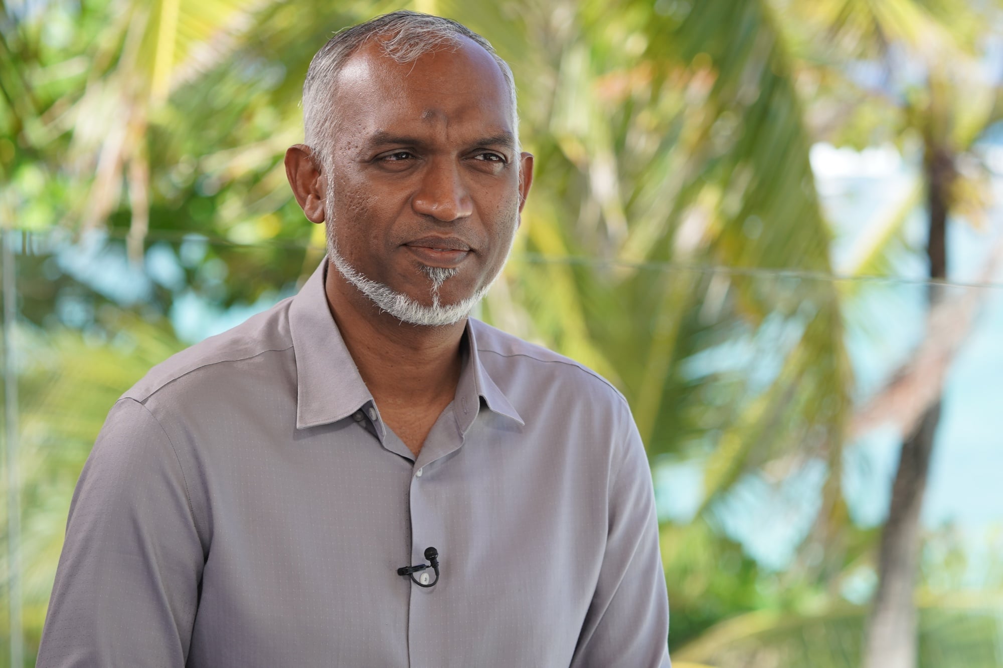 ބ.އަތޮޅުގެ މީހުން ދިރިއުޅޭ ރަށްތަކަށް ކުރައްވާ ދަތުރުފުޅެއްގައި ރައީސް ފުރާވަޑައިގެންފި