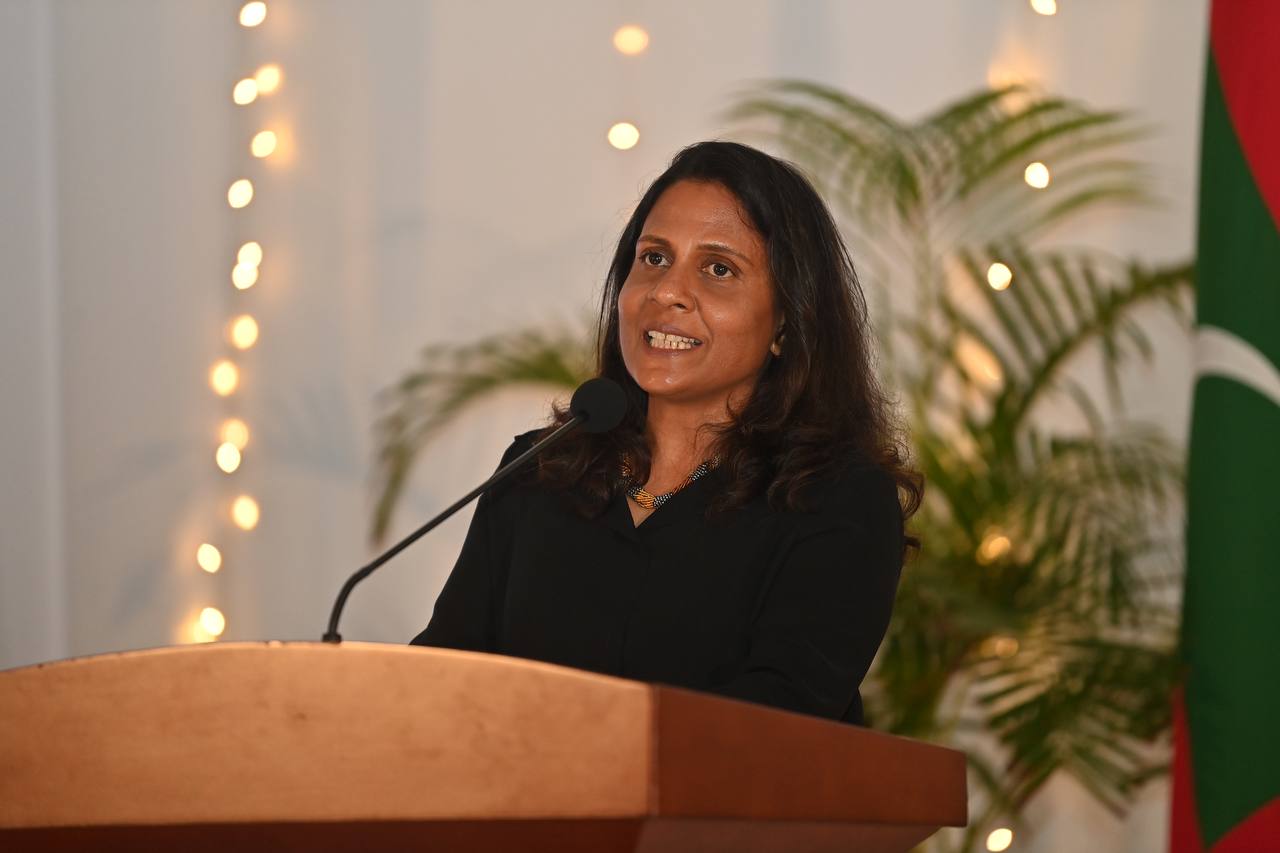 ނަރުހުން ފޯރުކޮށްދޭ ޚިދުމަތުގެ ނާރެހަކީ އަޅައިލުމާއި ބެލެހެއްޓުން: ފަޒްނާ