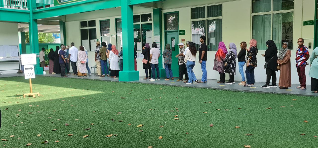 ޕާޓީ ބަދަލުކުރި އޮބްޒާވަރުންނާއި މޮނީޓަރުންނަށް އިންތިޚާބީ މަރުކަޒަސް ނުވަދެވިދާނެ: ހަބީބް