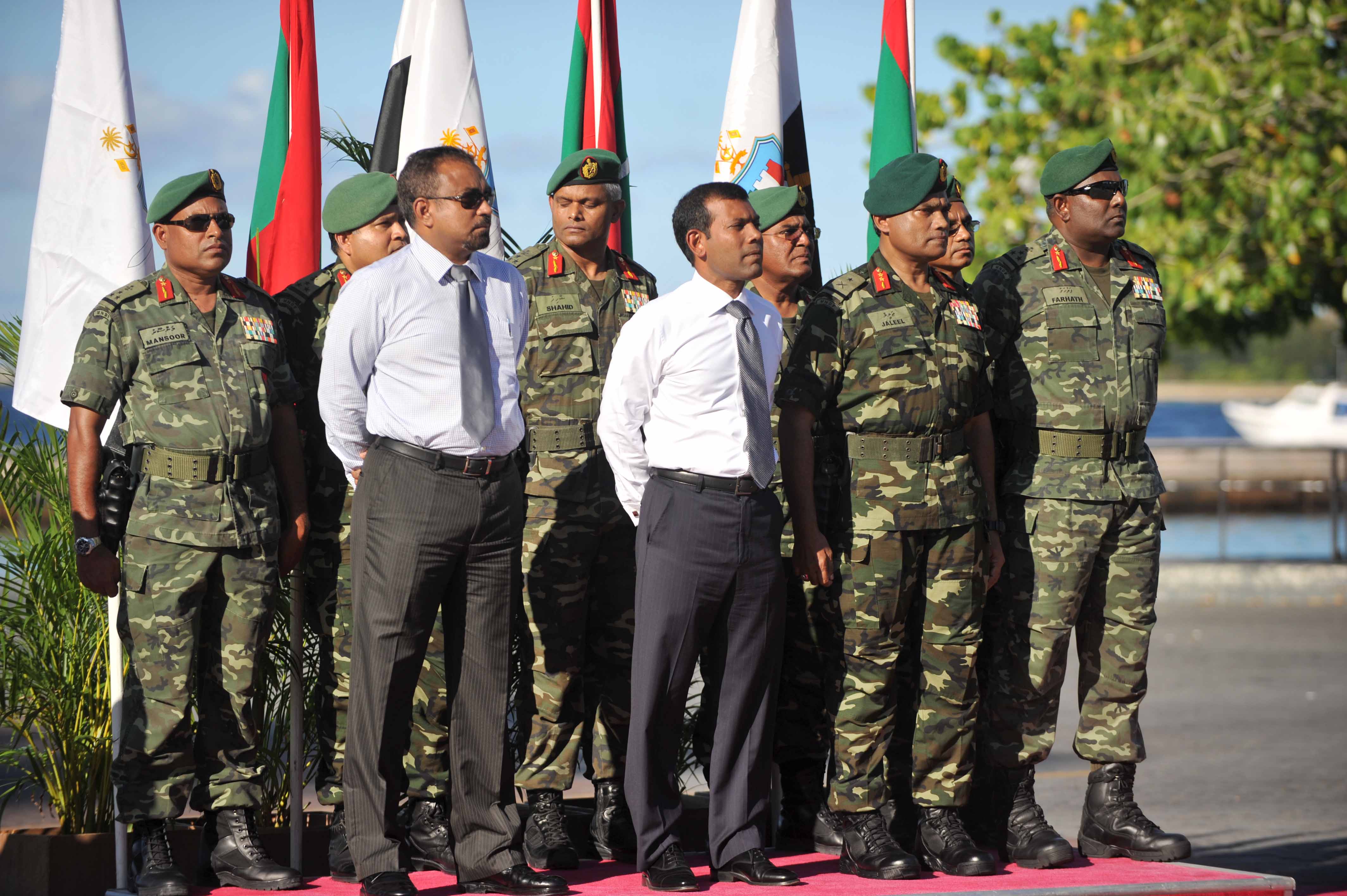 ސިފައިންގެ ބަޔާނަށް ރައީސް ނަޝީދުގެ ރައްދު: ވަކިވަކި ސިފައިންގެ ނިންމުންތައް ފޮރުވަން މަސައްކަތްކޮށްގެން ނުވާނެ