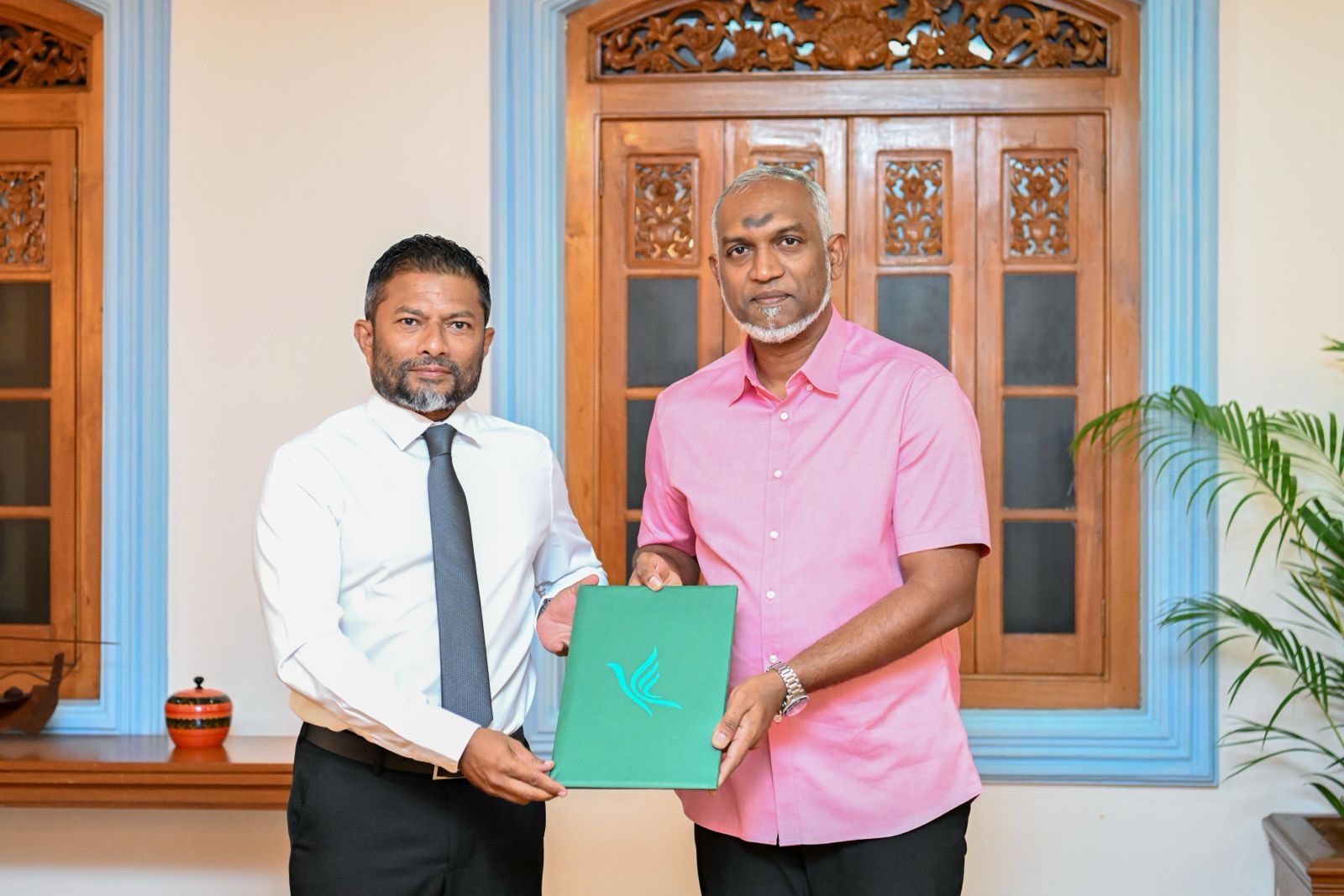 މަޖިލީހުގެ ކުރެންދޫ ދާއިރާގެ އިންތިޚާބީ މެމްބަރު ޕީ.އެން.ސީއަށް