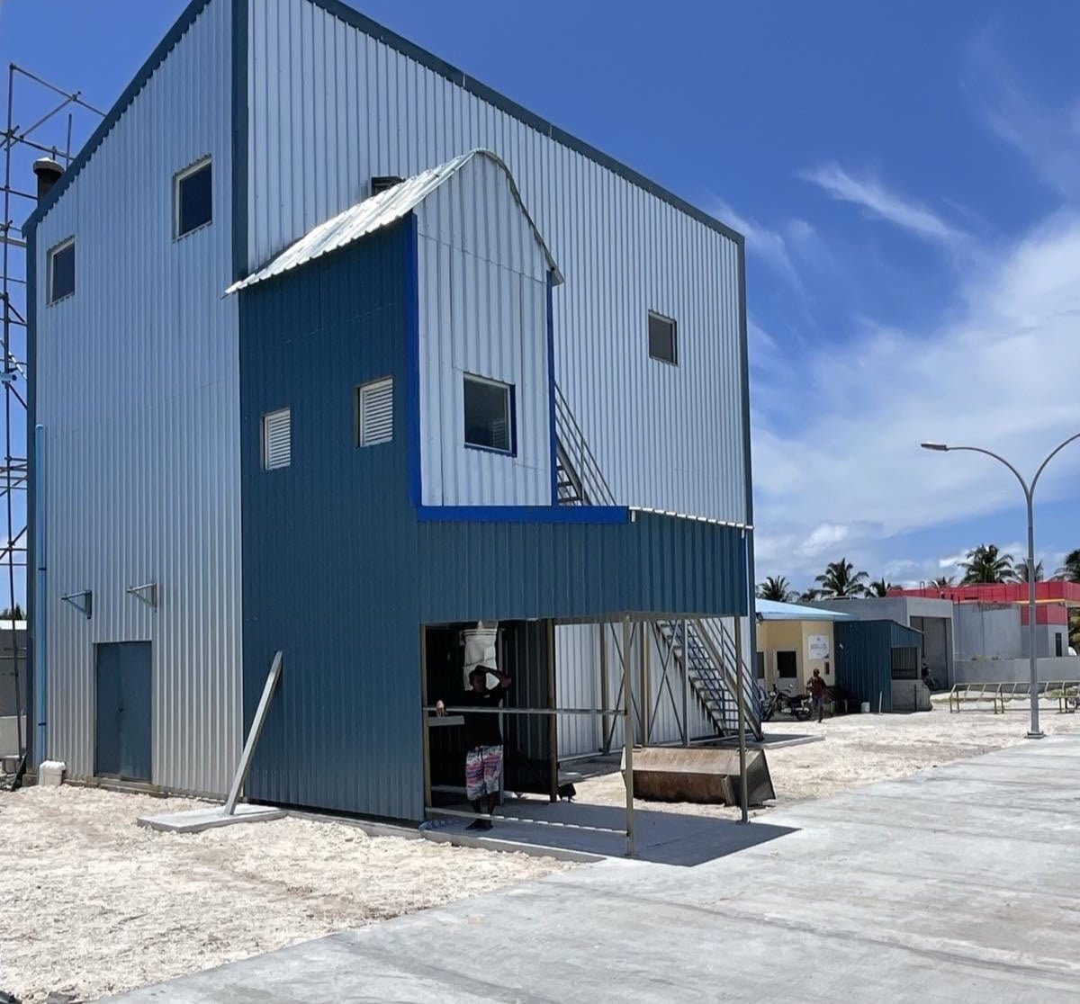 މިފްކޯއިން ގައްދޫ އައިސް ޕްލާންޓުގެ ހިދުމަތް ފަށައިފި