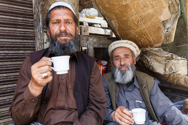 ޕާކިސްތާނުގެ އިގްތިސާދު ދަށަށްދާތީ ސައި ބުއިން މަދުކޮށްލަން އަންގައިފި