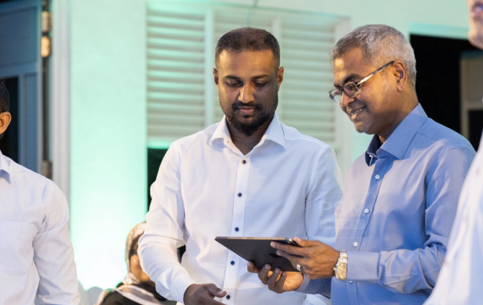 ތިން އަހަރުގެ ތެރޭގައި ހުރިހާ ރަށެއްގައި ސްމާޓް ކަރަންޓް މީޓަރު ހަރުކޮށް ނިމޭނެ: މިނިސްޓަރު