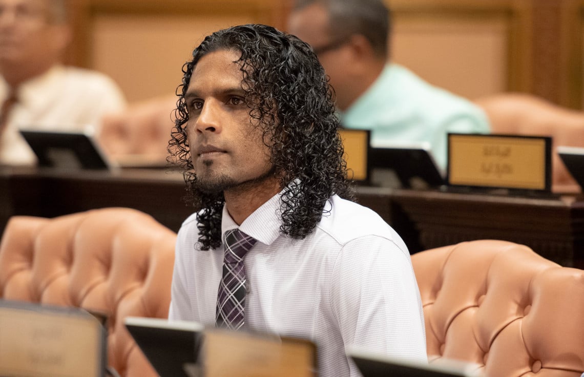 މެމްބަރު ޔައުޤޫބްގެ ގޮނޑި ނުގެއްލޭކަމަށް ސުޕްރީމް ކޯޓުން ނިންމައިފި