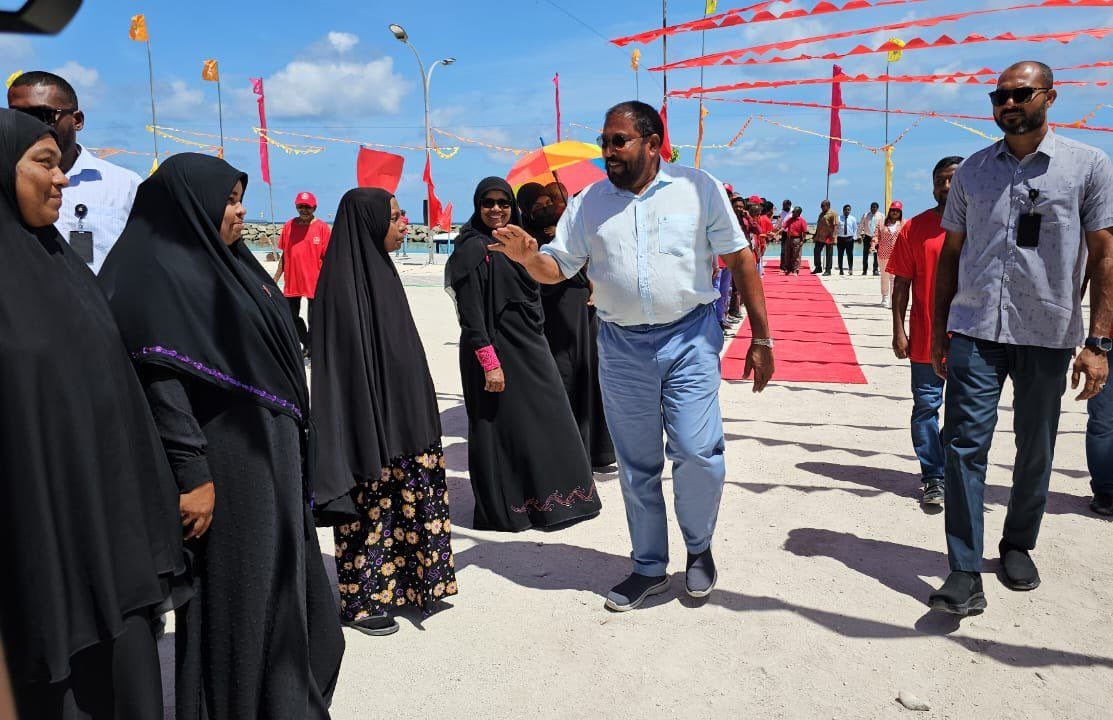 ޔާމީނަކީ އިނޮސަންޓް ބޭބީއެއް ނޫން: ގާސިމް