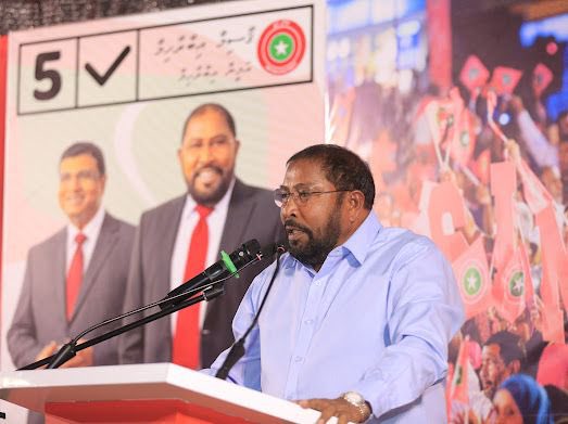 ވެރިކަމުގެ ފުރަތަމަ ހަ މަސް ދުވަހުގެ ތެރޭގައި ހެރެތެރެ އާއި ޝަންގްރިއްލާ އަލުން ހުޅުވާނަން: ޤާސިމް