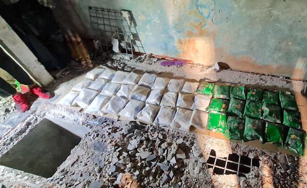 42 ކިލޯ ޑްރަގްސް: ކުޑަ އަންމަޑޭ ޕީއެންސީގެ ކައުންސިލުން ވަކިކޮށްފި