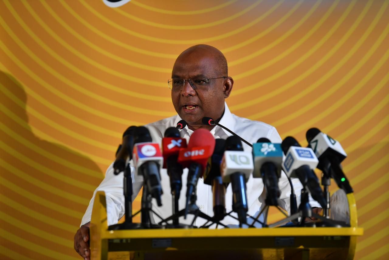 އިގުތިސާދު ކޮޅަށްޖަހަން ބޭނުންކުރި ފޯމިއުލާ ހޯދަން ދުނިޔޭގެ ވެރިން ސުވާލުކުރޭ: ޝާހިދު