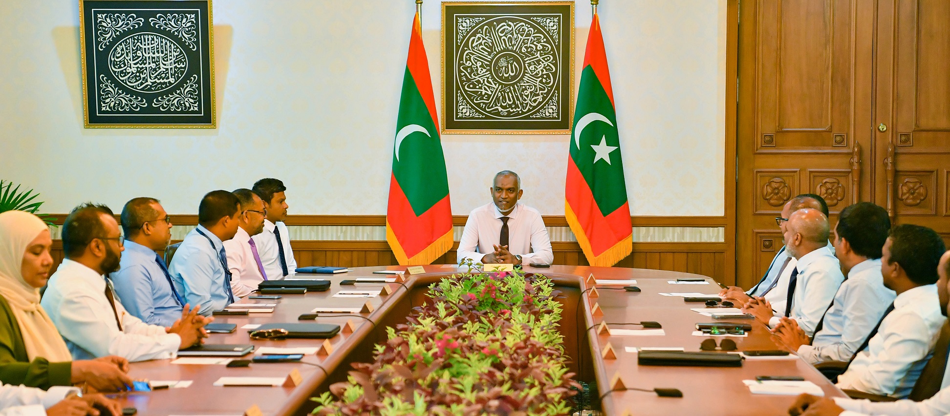 ވަޒީރުންނަށް ރުހުން ދިނުމުގެ ވޯޓު ވަކިވަކިން ނަގަން ކޮމިޓީން ނިންމައިފި