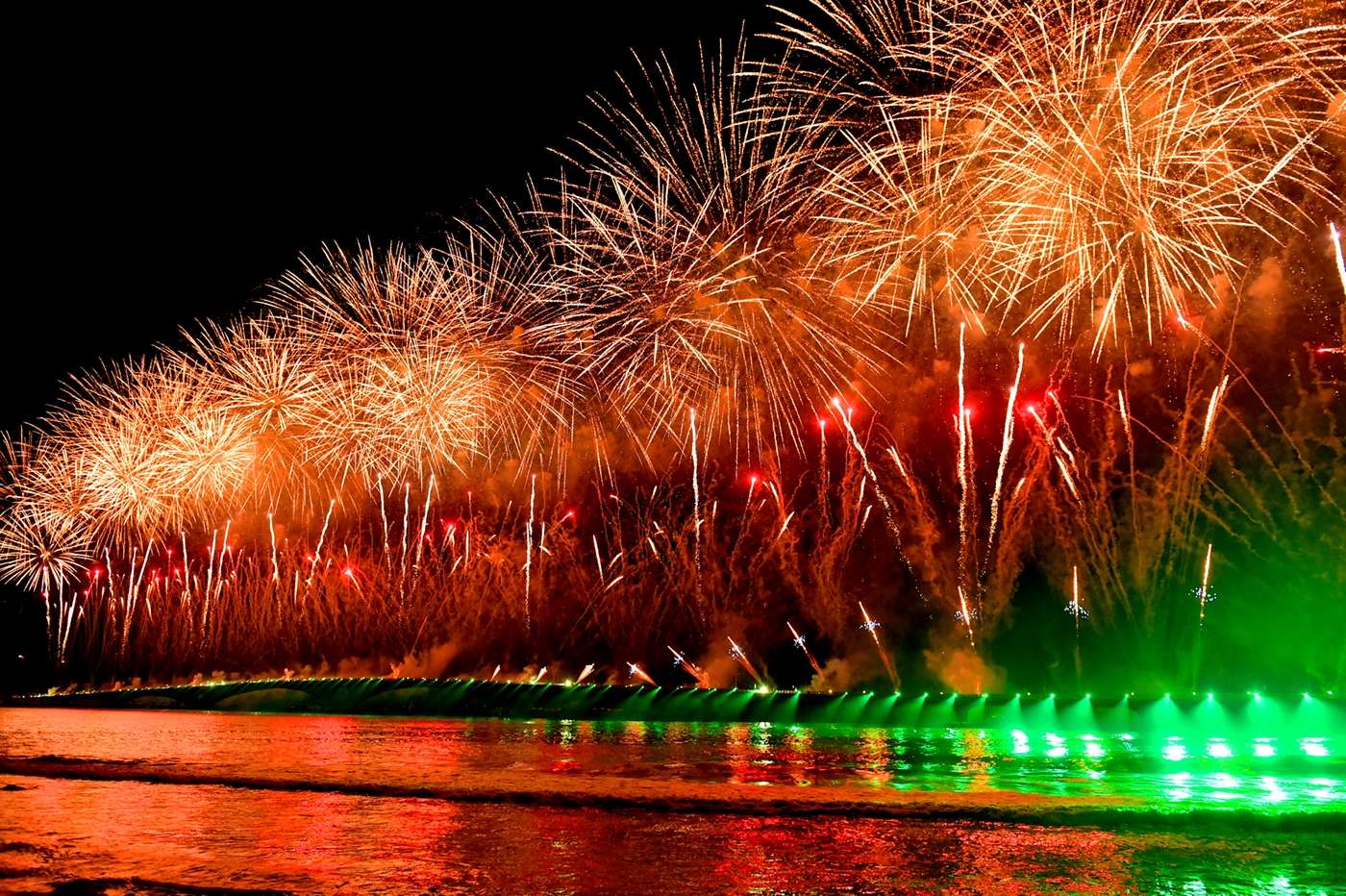 އާއަހަރު ފާހަގަކުރުމަށް މާދަަމާރޭ ހުޅުމާލޭގައި ހަވާއަރުވަނީ