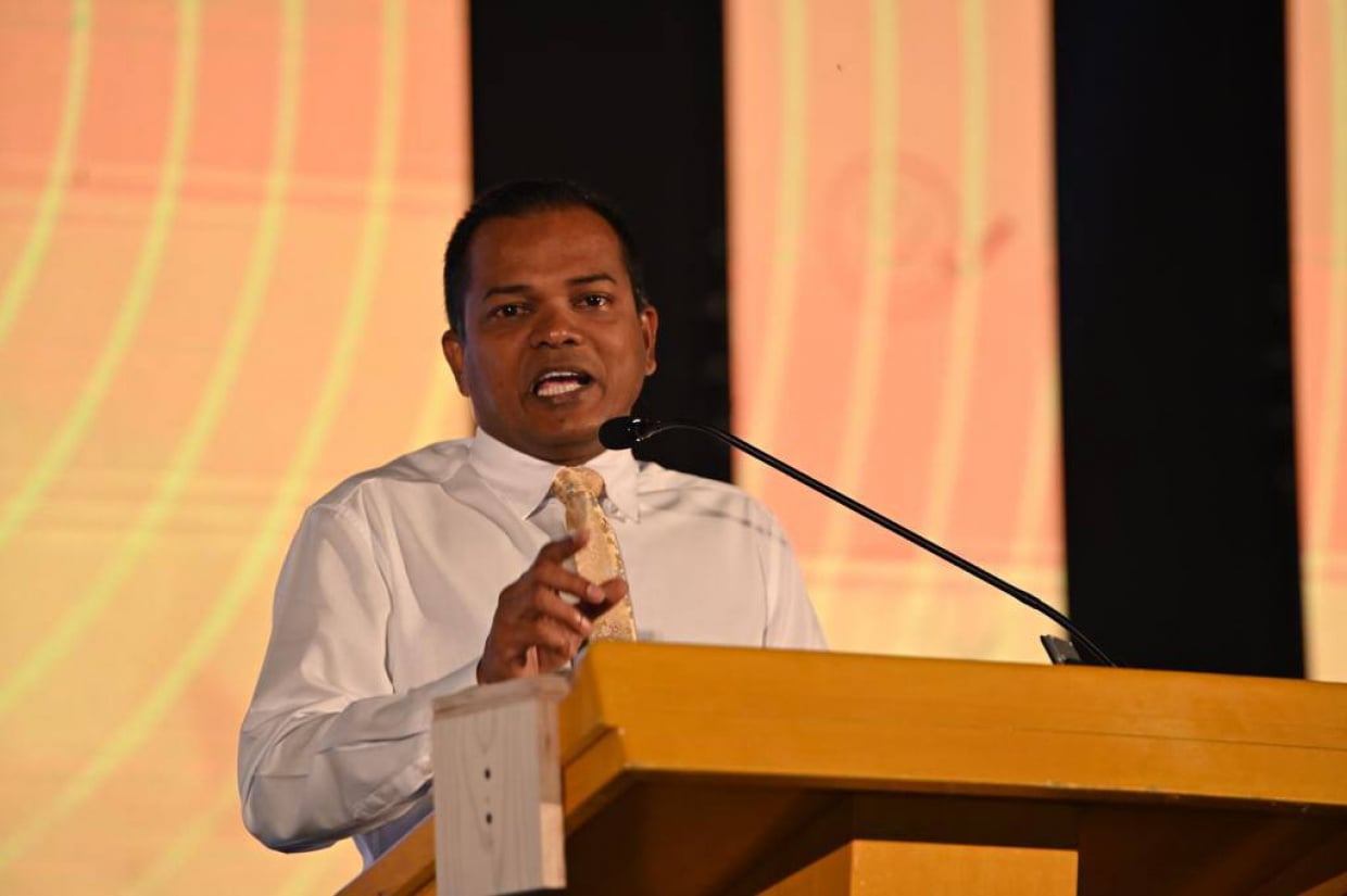 ޕީއެންސީގެ ހުދުމުޚުތާރު ވިސްނުމާ ޤަދީމީ ސިޔާސަތުތަކަށް ރައްޔިތުން ތަބާވެއްޖެނަމަ ރާއްޖެ ހަލާކުވާނެ: މޭޔަރު ނިޒާރު