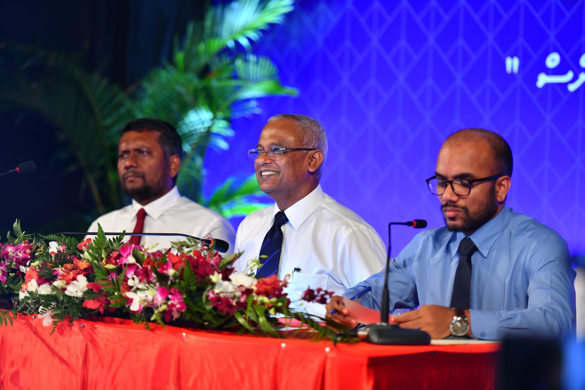 ކުރިއަރަމުން އަންނަ ފަތުުރުވެރިކަމާއެކު އިޤްތިޞާދީ ކުރިއެރުން ރާއްޖެއަށް ދެމެހެއްޓޭނެ: ވޯލްޑް ބެންކު