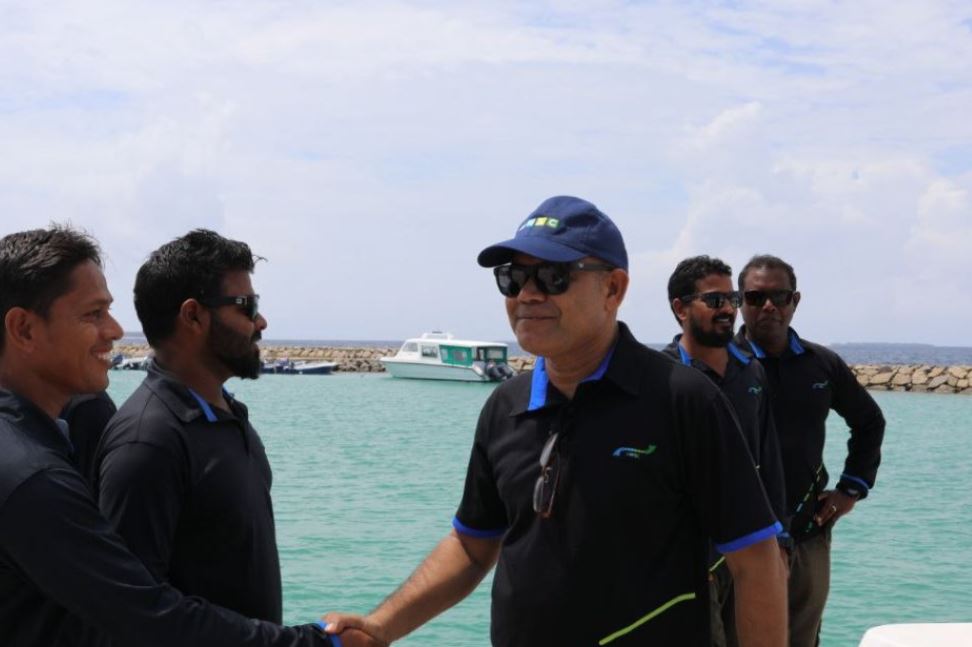 މަސައްކަތްތައް ބައްލަވައި ލެއްވުމަށް ފެންކުންފުނީގެ އެމްޑީ ކެންދޫއަށް