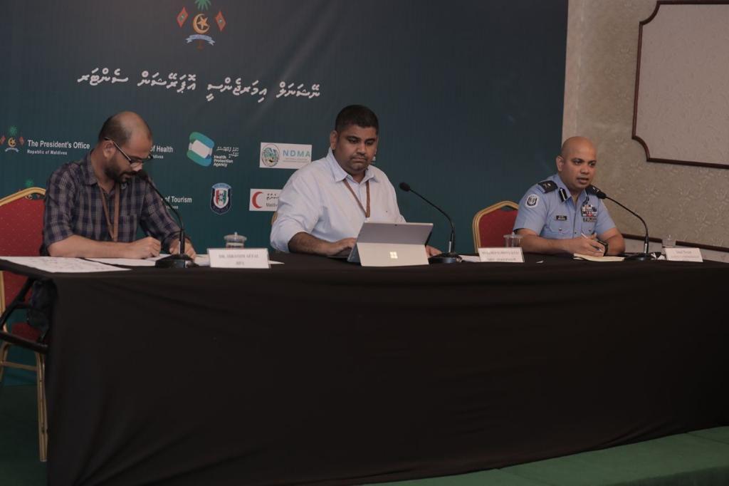 ކޯވިޑް-19: ބޭރުން ގެނައި 78 މެޑިކަލް ސްޓޫޑެންޓުން ޤައުމީ ޚިދުމަތަށް ނުކުންނަނީ