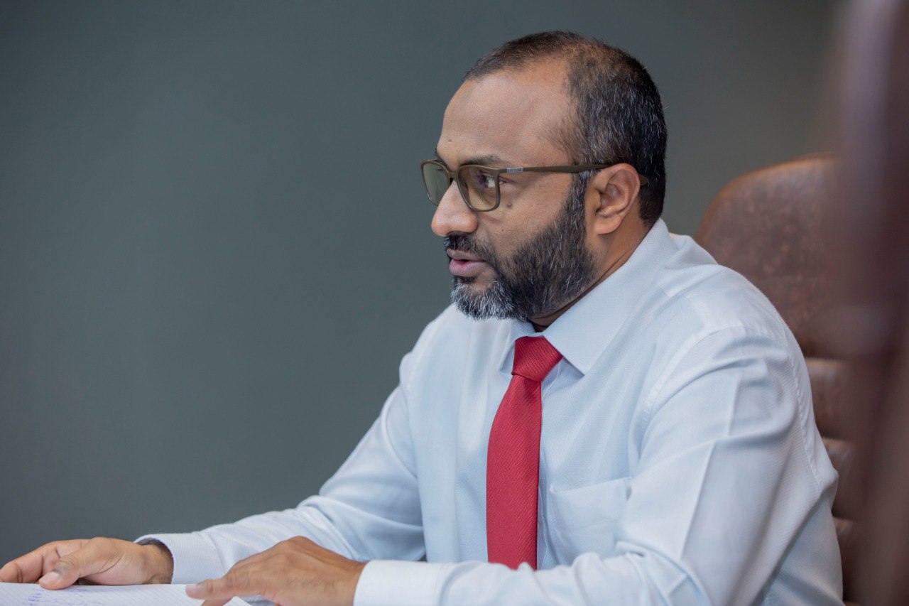 ޚަޠީބުންނަށް ވުމަށް އެދި ކުރިމަތިލި 100 ޒުވާނުންނަށް ތަމްރީން ދެނީ