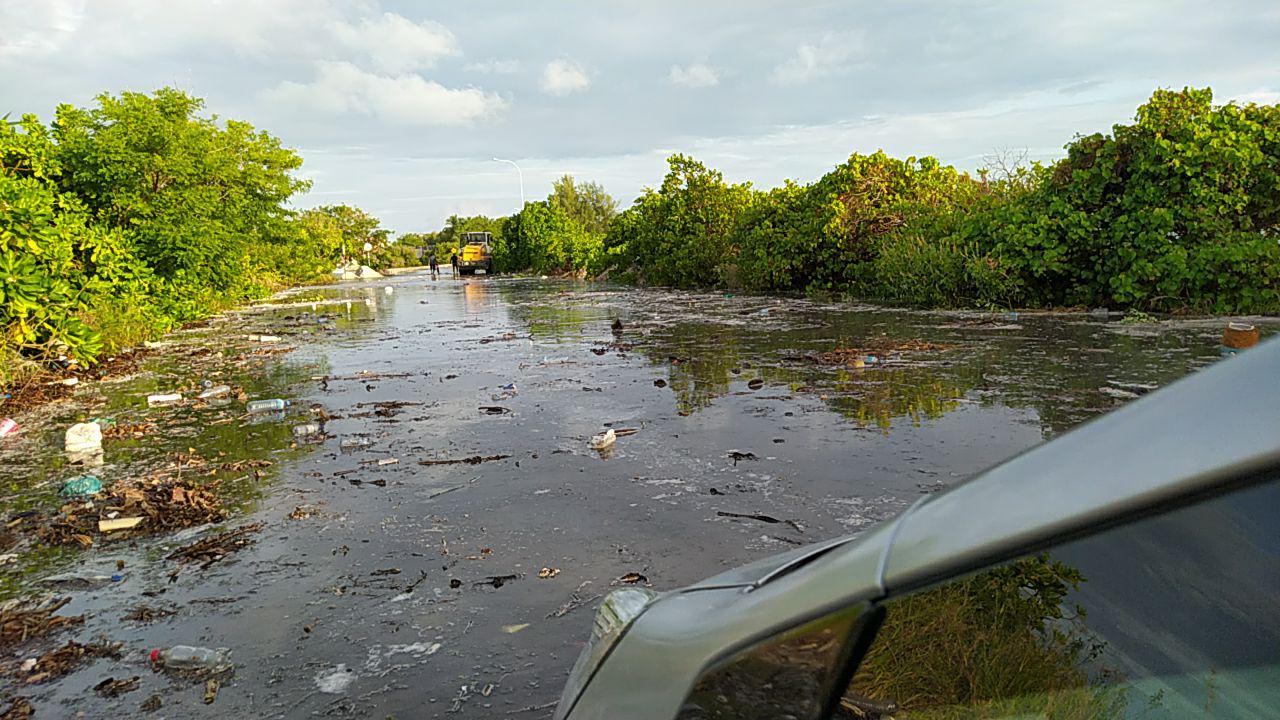 އައްޑޫ ސިޓީގެ ރަށްތަކަށް ވަރަށް ބޮޑަށް އުދައަރަނީ