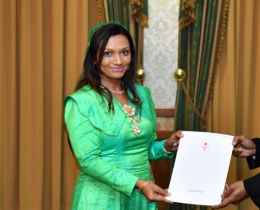 ބިގޭއަކީ މުޅިއާއިލާއާ ދެކޮޅަށް އެމްޑީޕީއާއެކުހުރި މީހެއްކަމުގެ ހަނދާން އާކޮށްދީފި