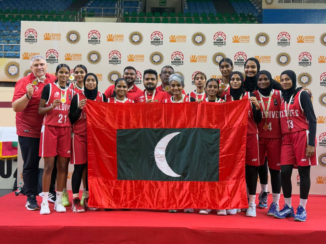 ސާބާ އަންހެން ބާސްކެޓްބޯޅަ މުބާރާތުން ރިހި މެޑަލް ހޯދައިދިން ޓީމަށް ރައީސްގެ ތަހުނިޔާ