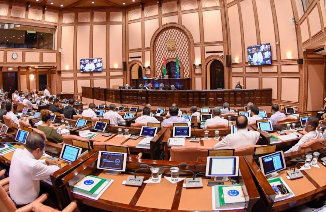 ރިޔާސީ ކެނޑިޑޭޓުންގެ ފޯމް ހުށަހަޅަން ދޭ މުއްދަތު އިތުރުކުރަން އިސްލާހު ހުށަހަަޅައިފި