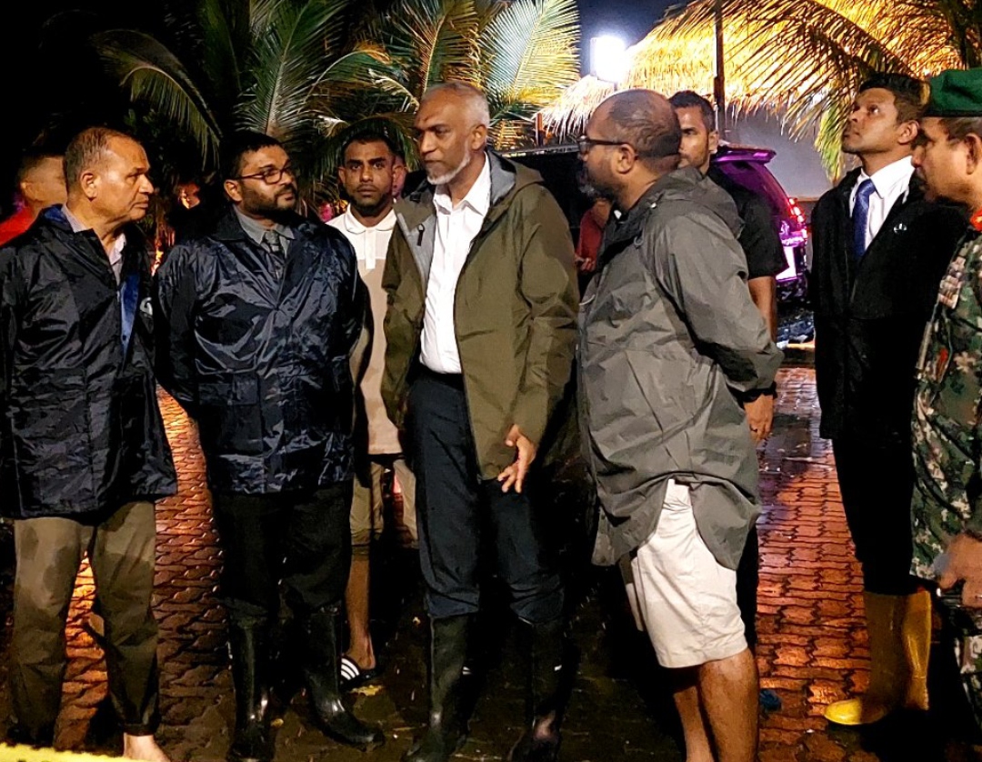 މާލޭގެ ހުރިހާ މަގެއް ހަދައި، ފެންބޮޑުވުމުގެ މައްސަލަ ހައްލުކުރާނަން: ރައީސް